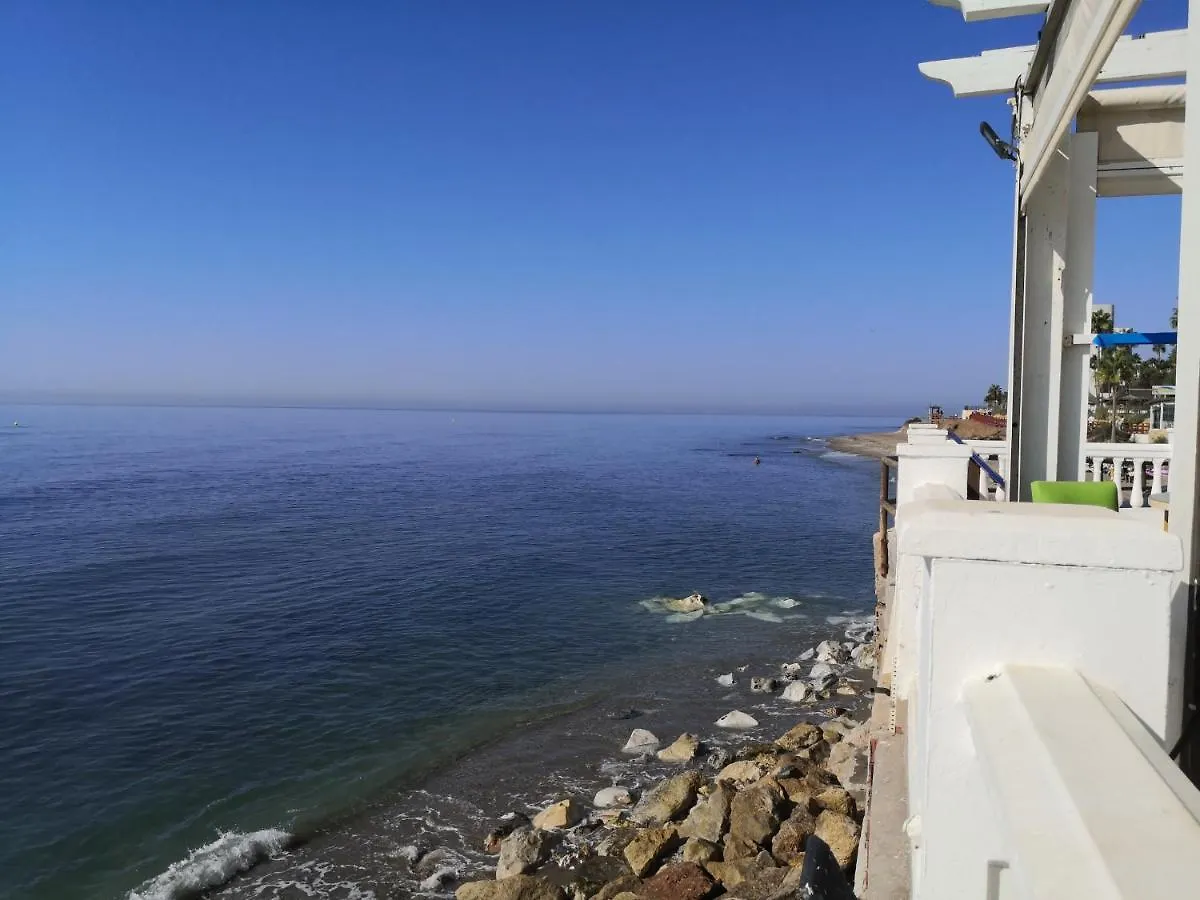 Vacaciones En El Mar Para Dos Cerca De Marbella Sitio de Calahonda 0*,  Espagne